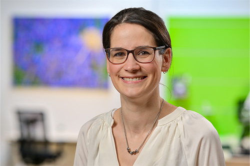 Aline Neuhoff, Farbe